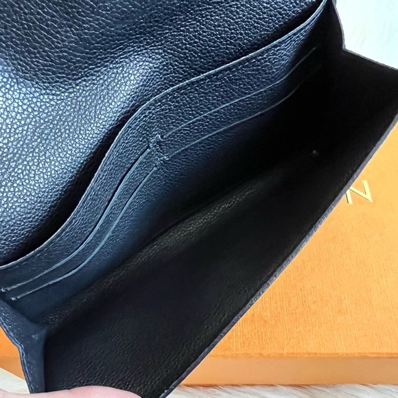 Authentic Louis Vuitton Empreinte Monogram Wallet - Picture 8 of 12